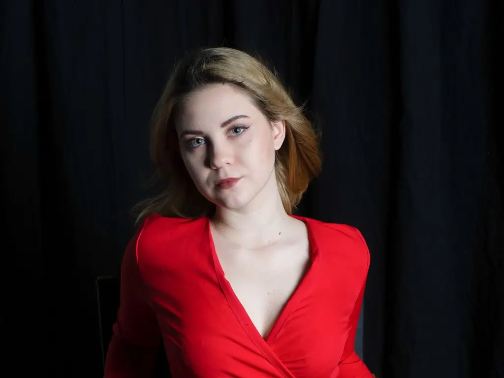 Discover AmeliaLewis VIP show