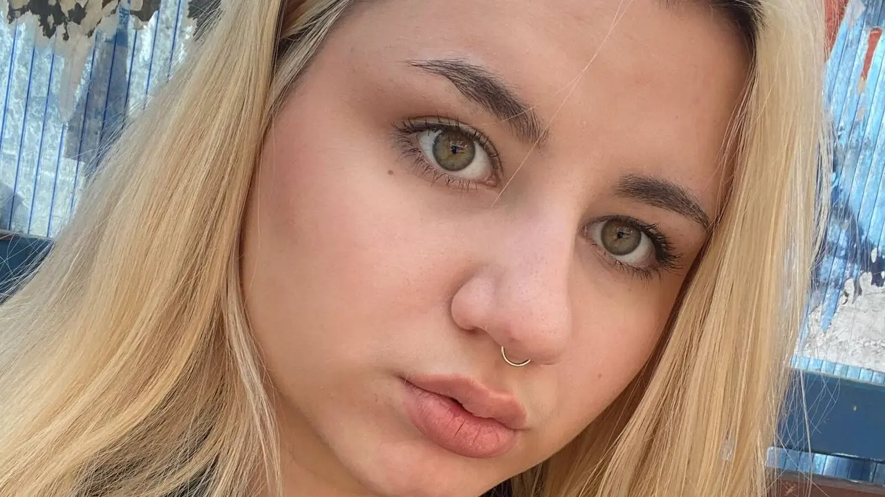 Discover BarbaraWellsmith VIP show