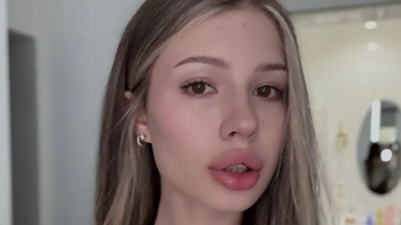 Discover BettyGram VIP show