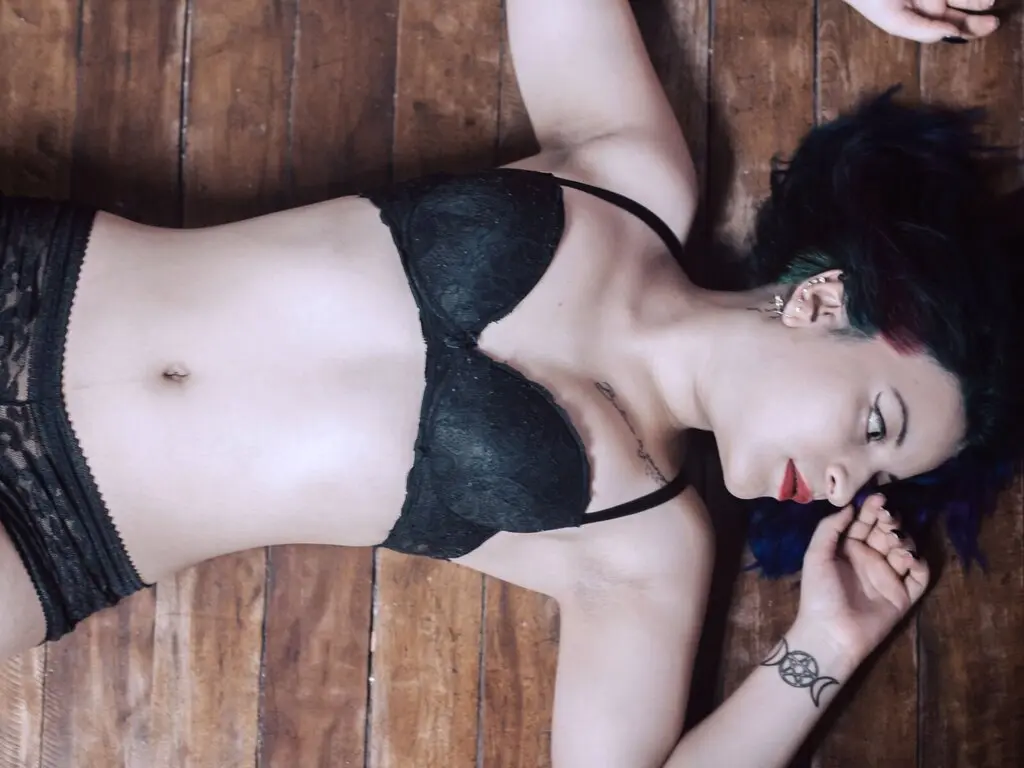 Discover DARKLILYTH VIP show