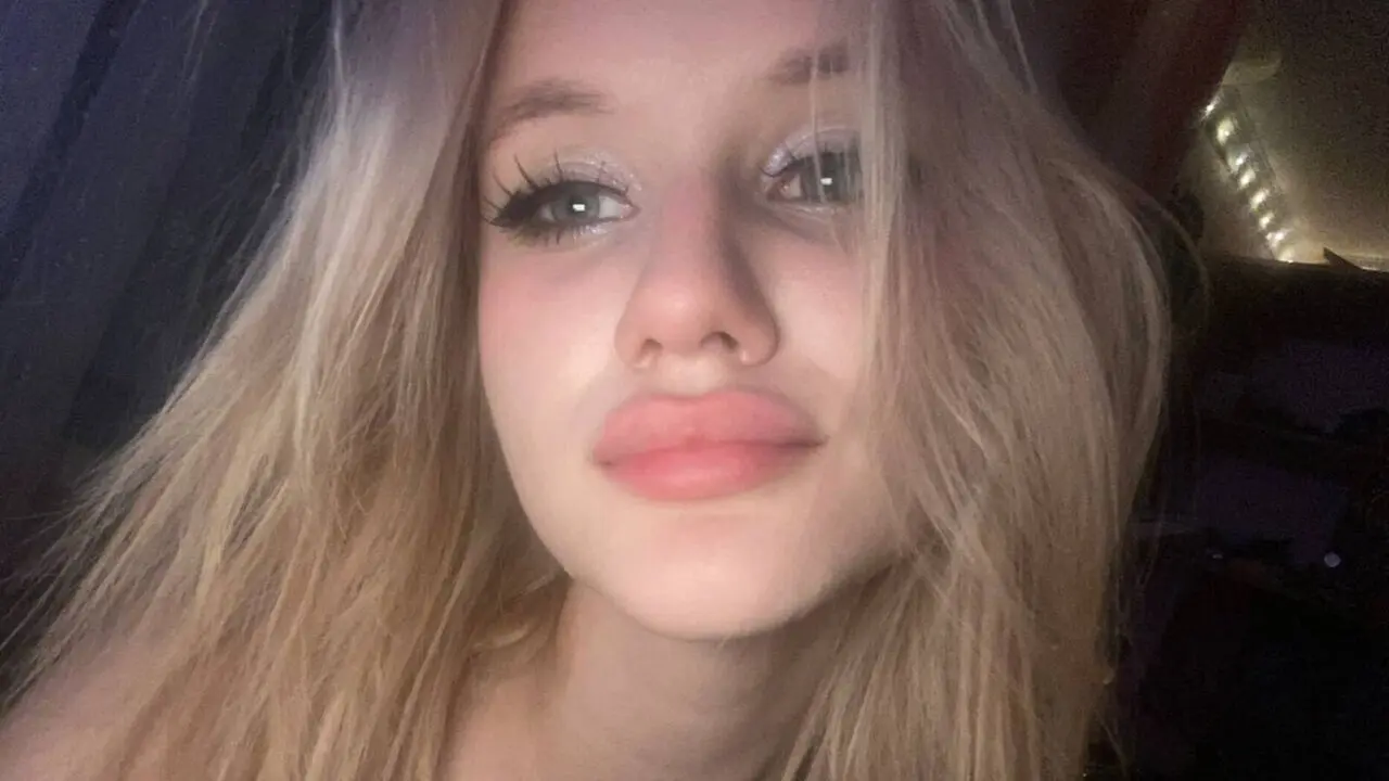 Discover EileneFruin VIP show