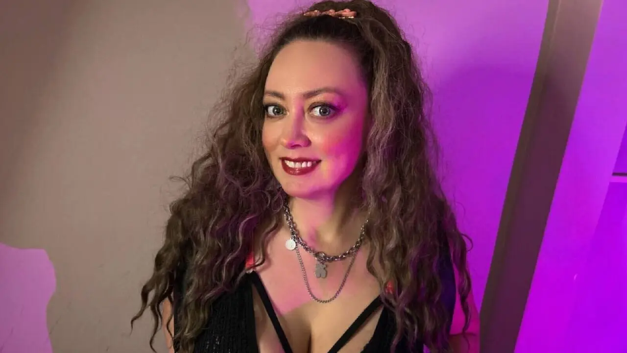 Discover JessicaNowak VIP show