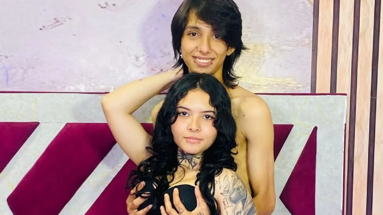 Discover JhonAndDaira VIP show