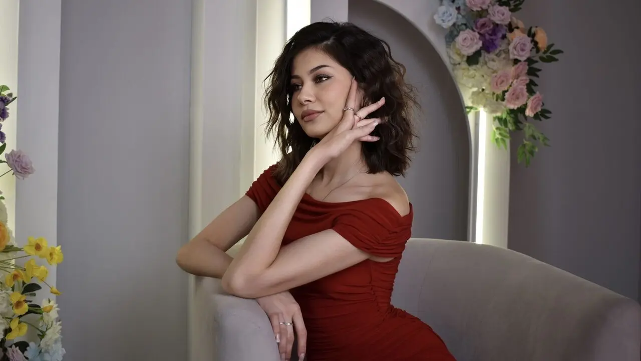 Discover KateKrosse VIP show