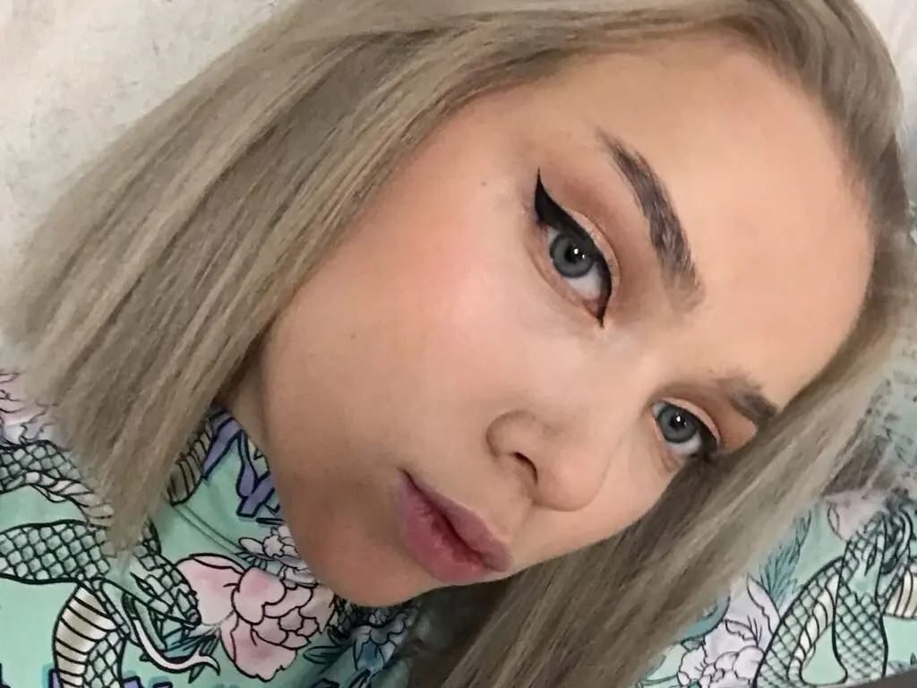 Discover LolitaVoynich VIP show