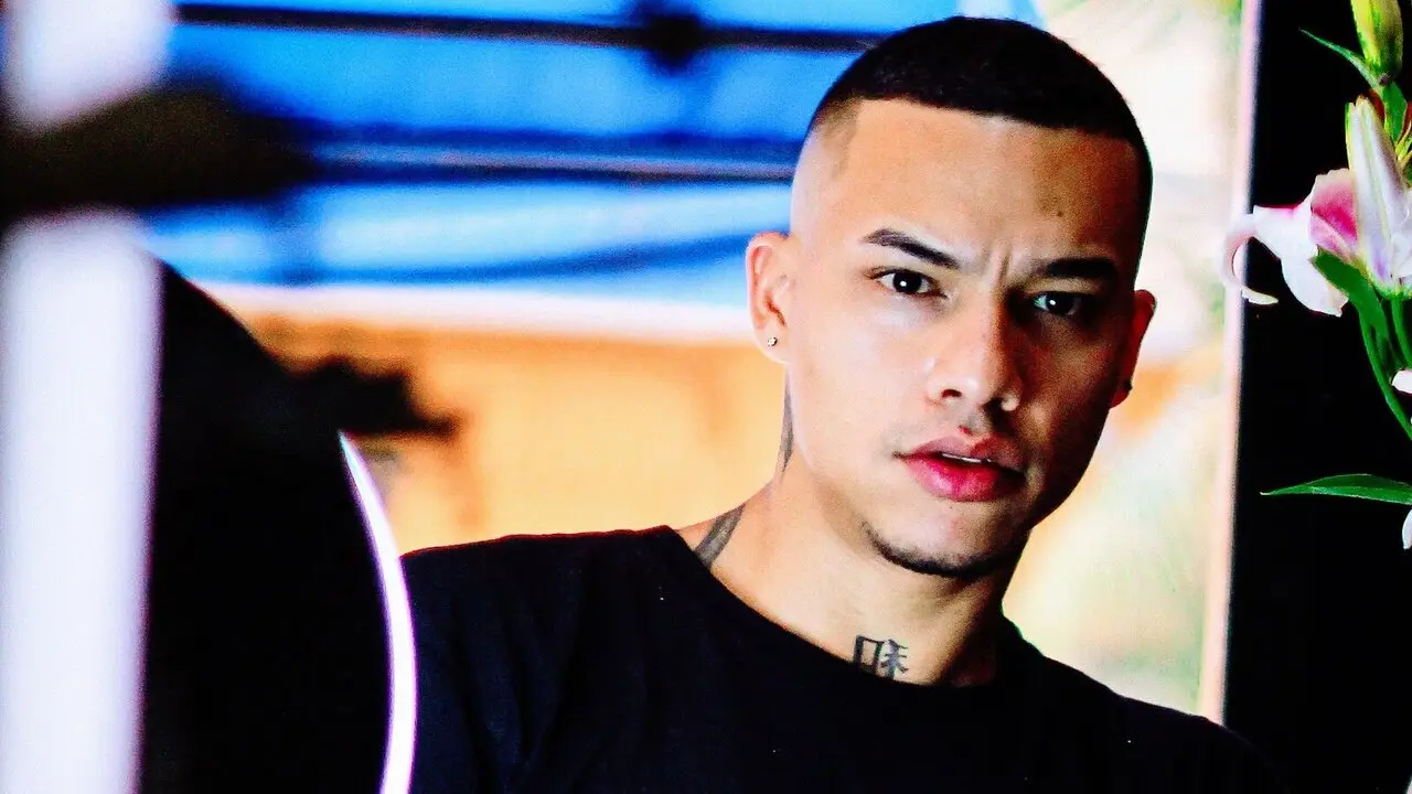 Discover MakyMaster VIP show