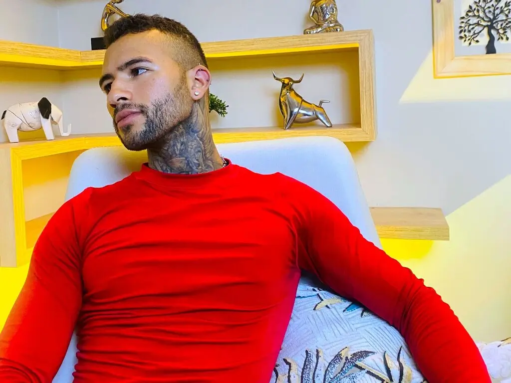 Discover MarkPayne VIP show