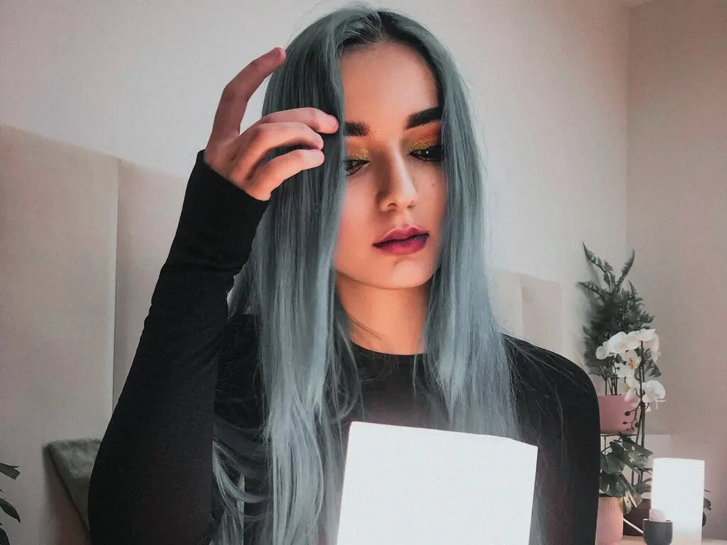 Discover NancyCliff VIP show