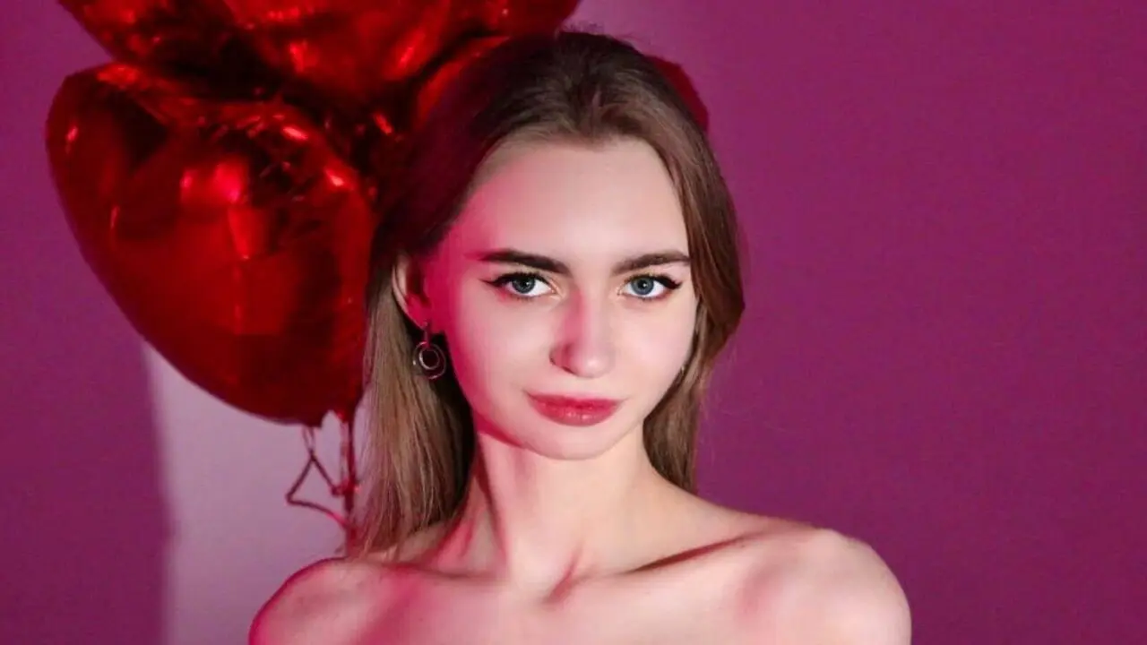 Discover PollyPark VIP show