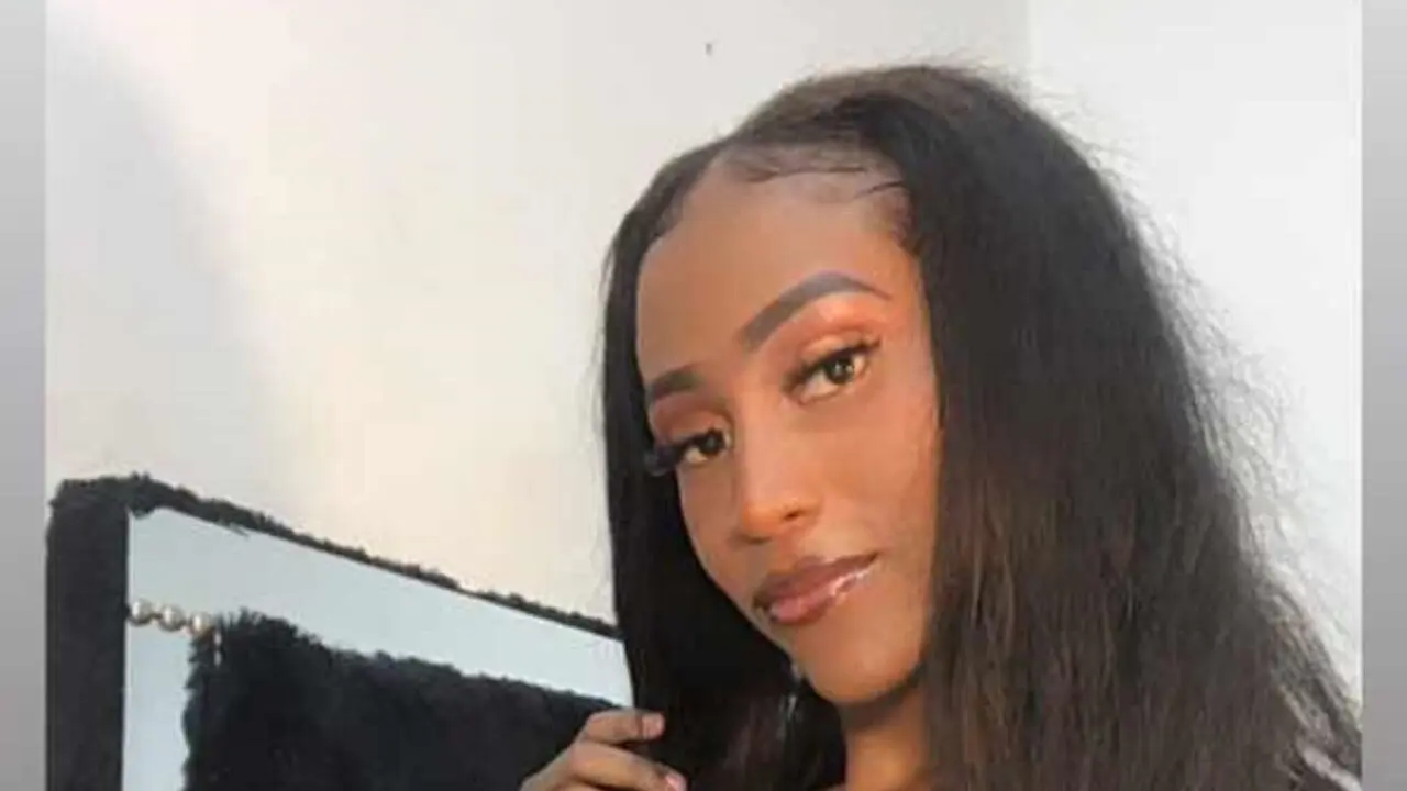 Discover StephannyTown VIP show